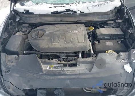 2018 Jeep Cherokee Latitude Plus 4X4 z USA, uszkodzony, nr VIN 1C4PJMLXXJD531051